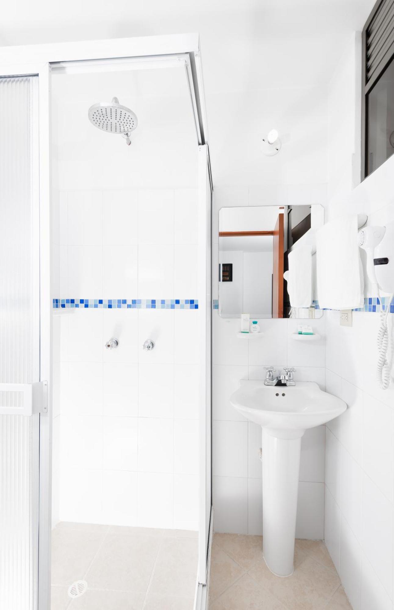 Hotel Puerto Bahia San Gil Zewnętrze zdjęcie
