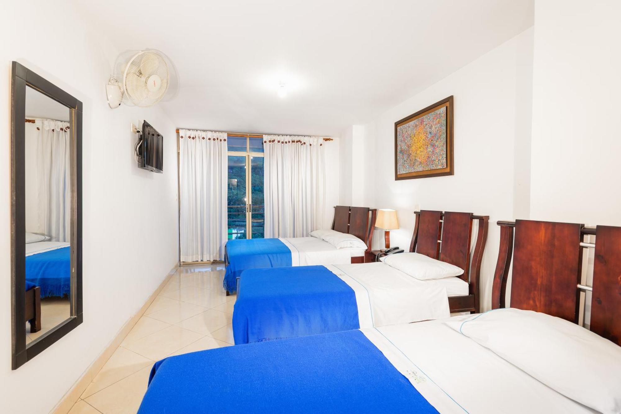 Hotel Puerto Bahia San Gil Zewnętrze zdjęcie